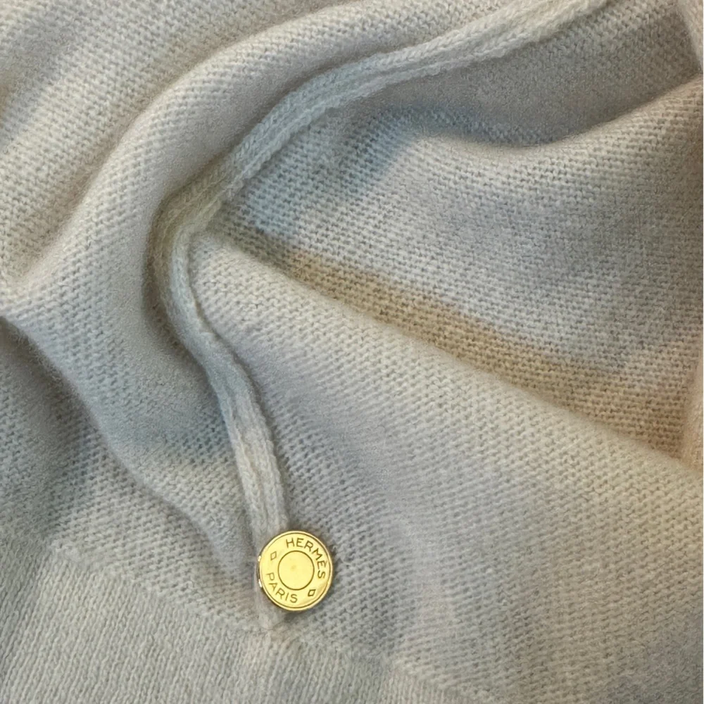 Vintage Hermes Cashmere Cream Cardigan - Picture 5 of 7